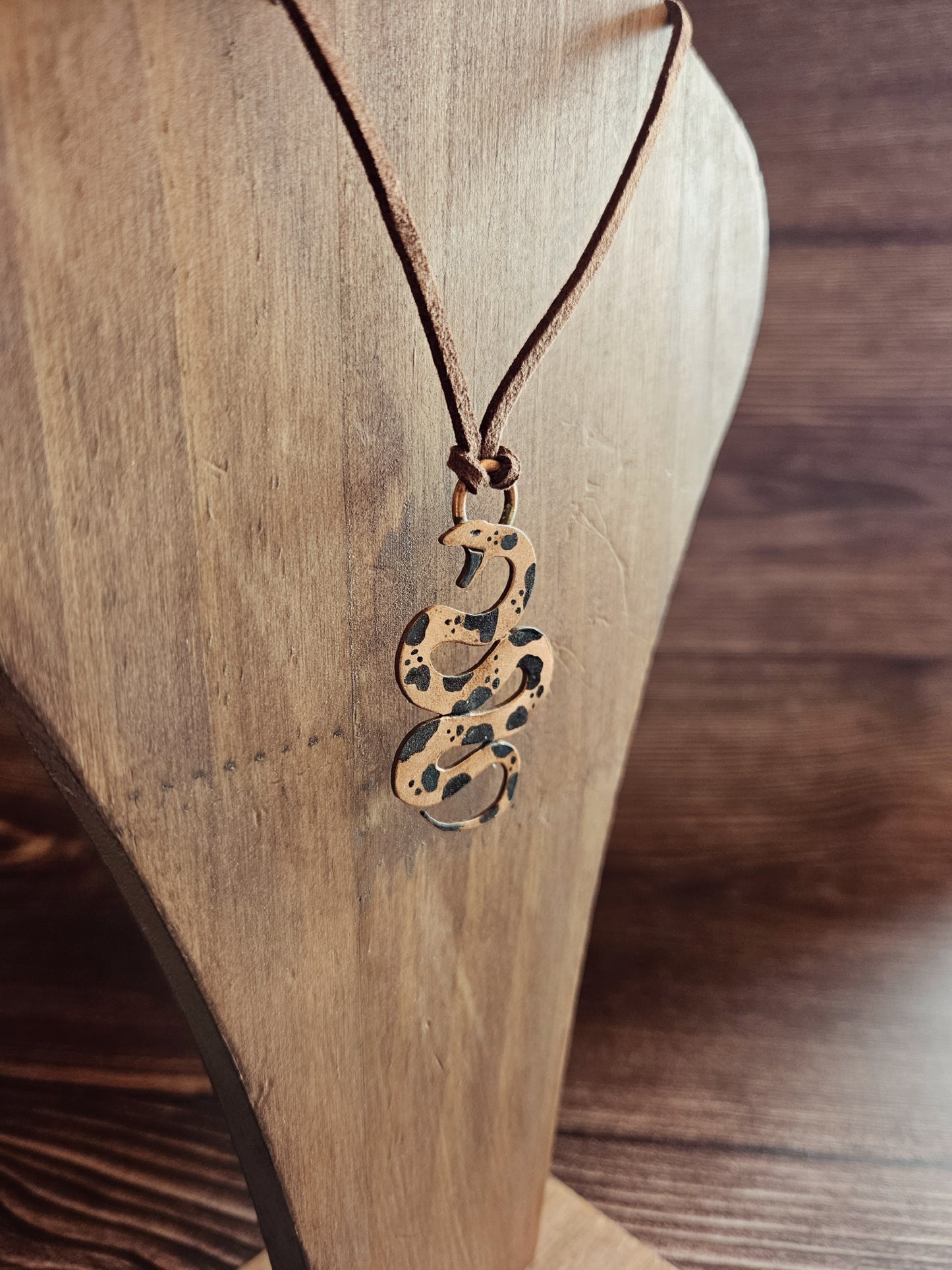 Pendentif « Serpent des Brumes »