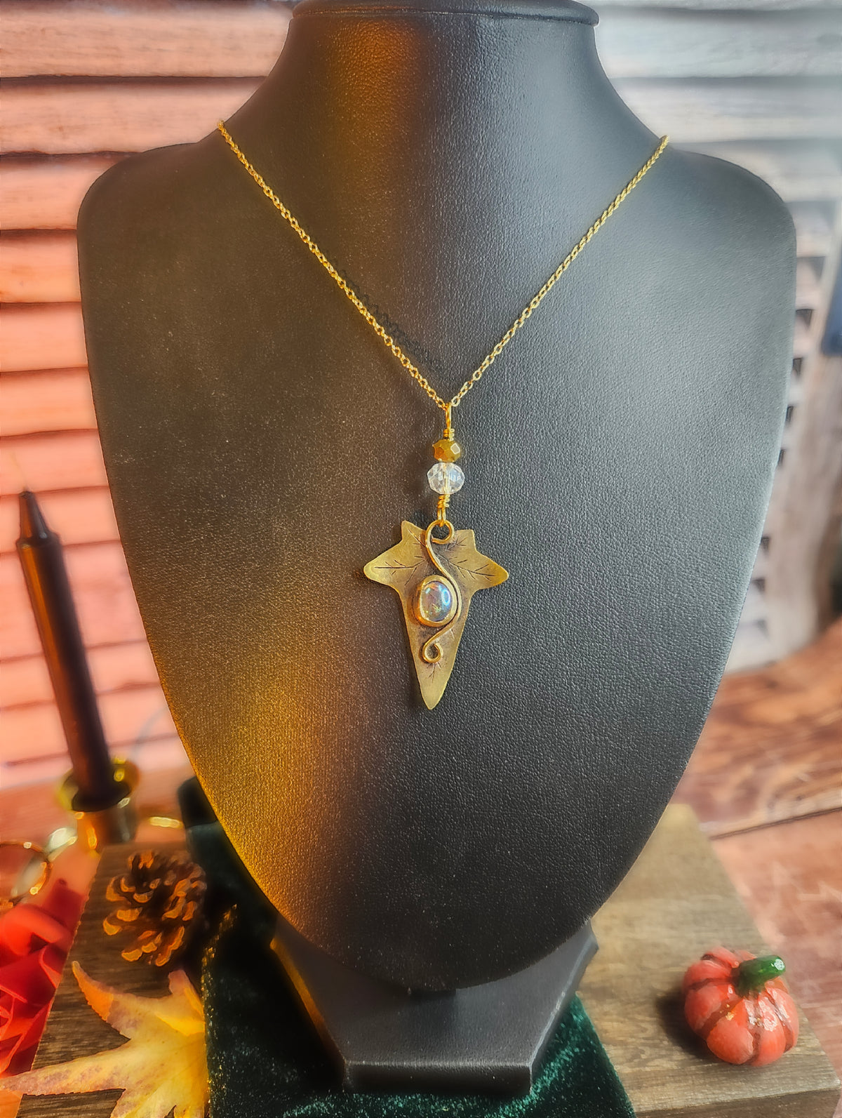 Collier « Lierre d’Iris »