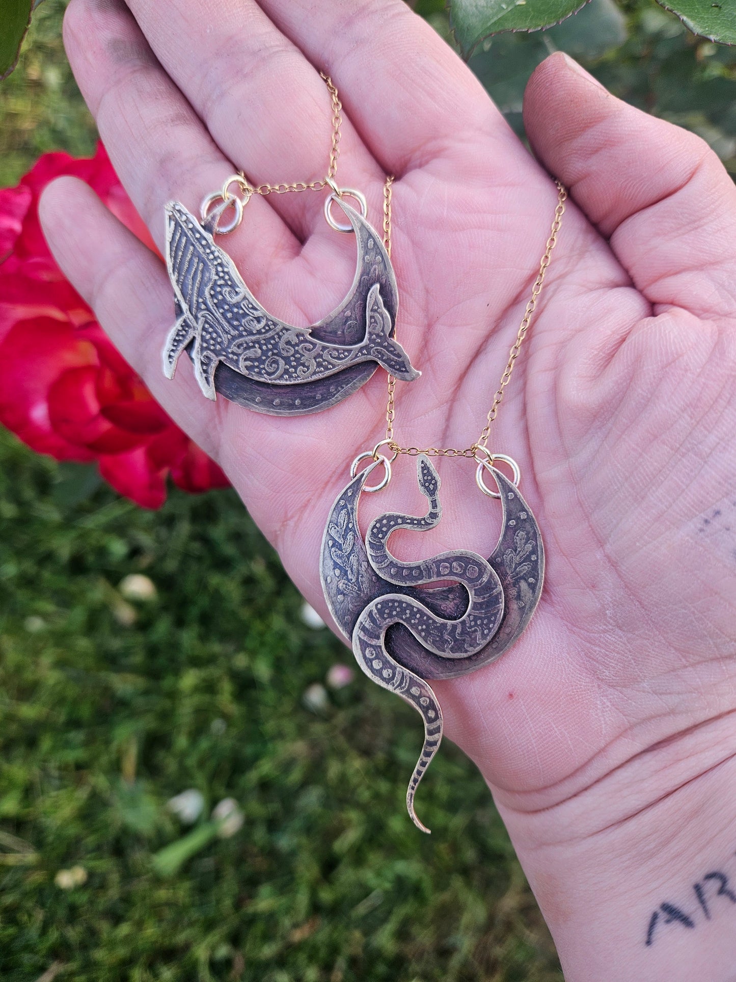 Pendentifs « Veilleurs des Marées Nocturnes »