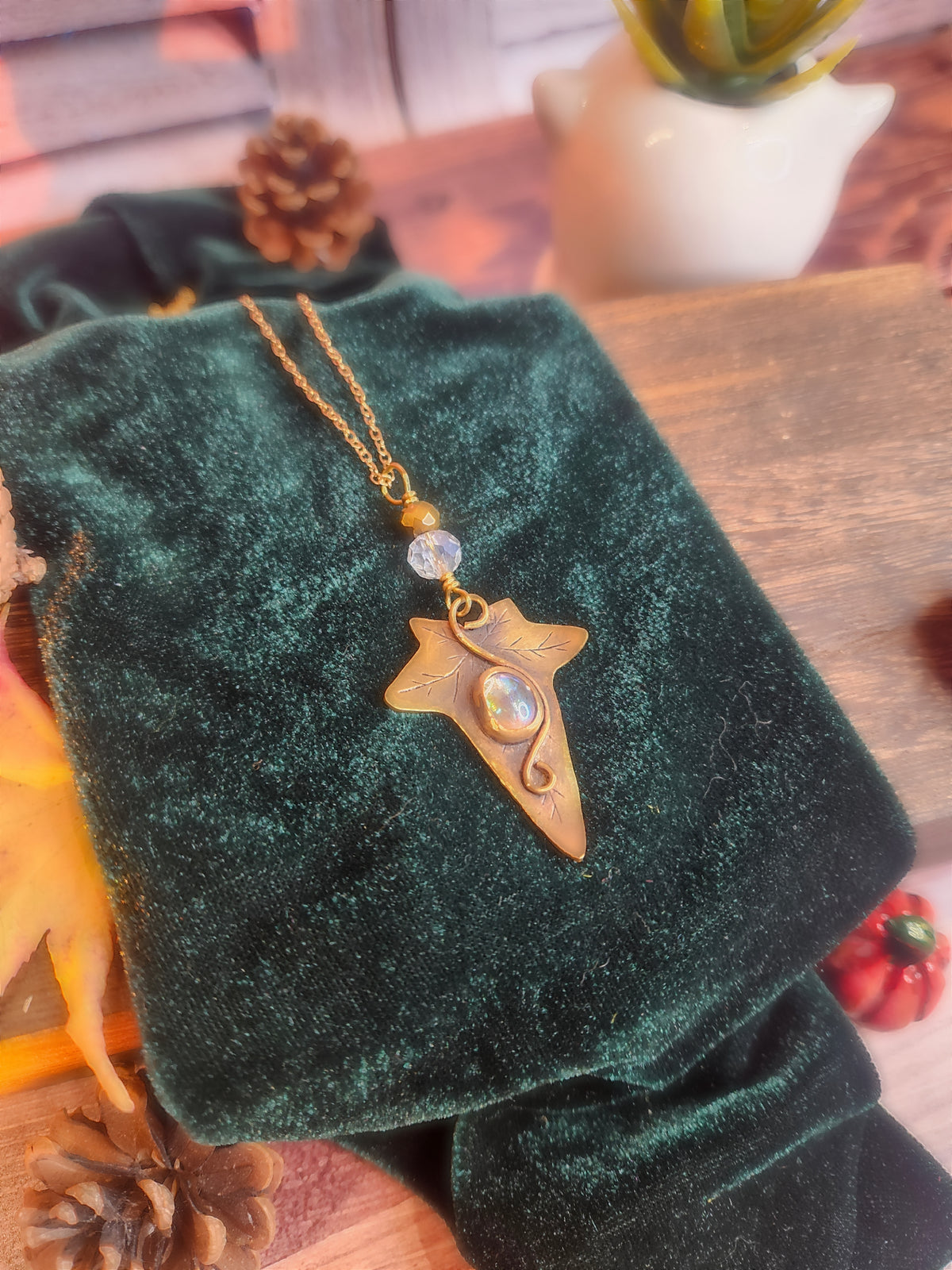 Collier « Lierre d’Iris »