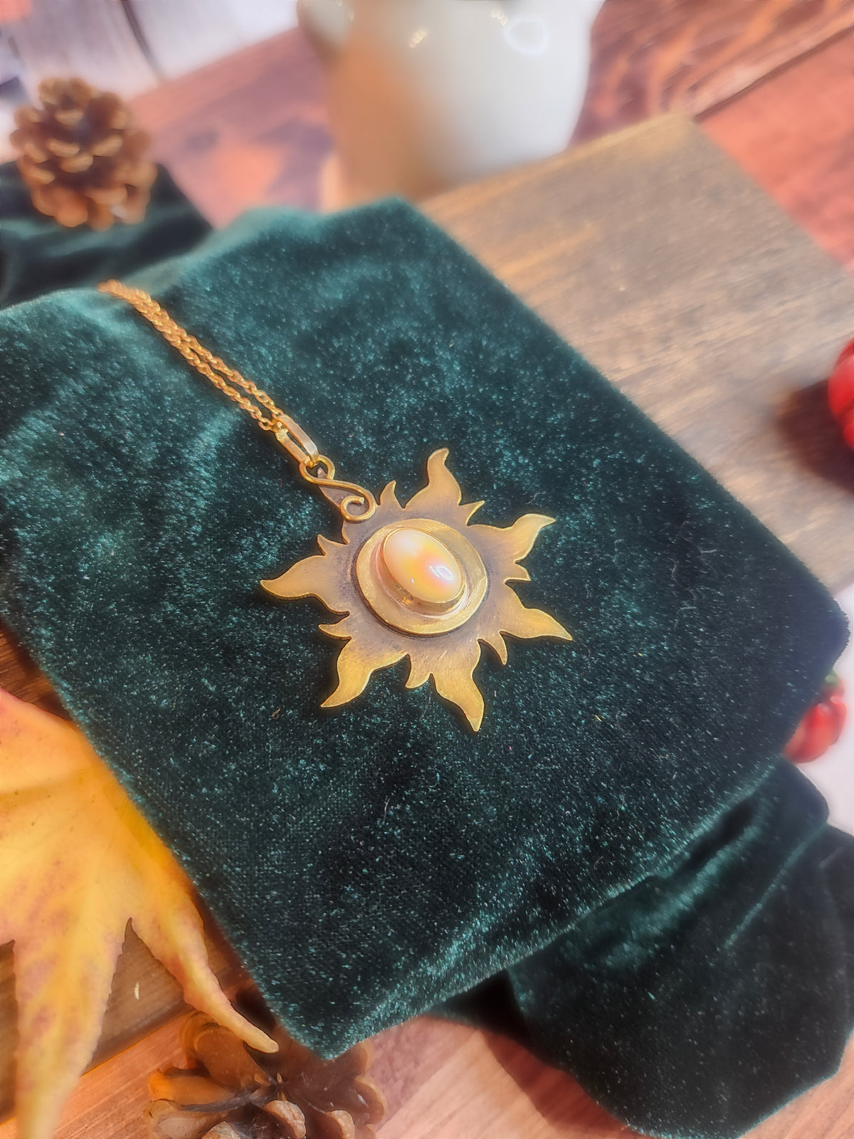 Collier « Éclat Solaire »