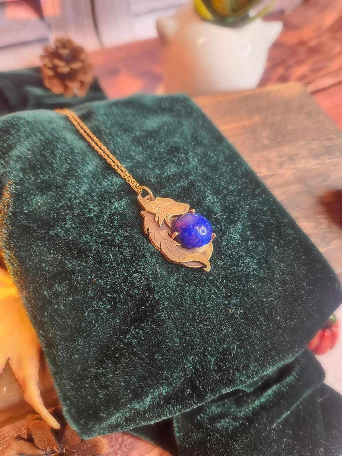 Collier « Louve » – Inktober, jour 3