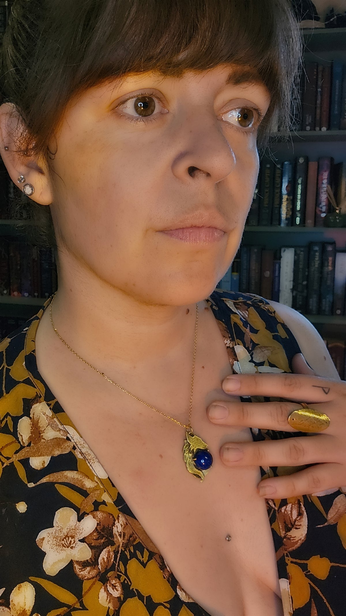 Collier « Louve » – Inktober, jour 3