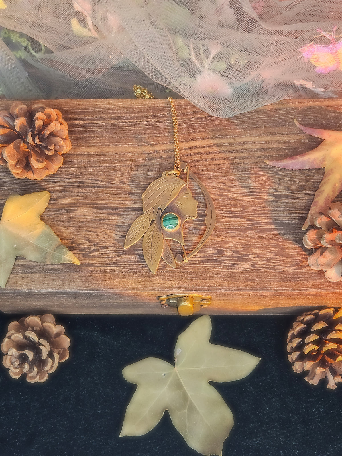 Collier « Chasseresse »