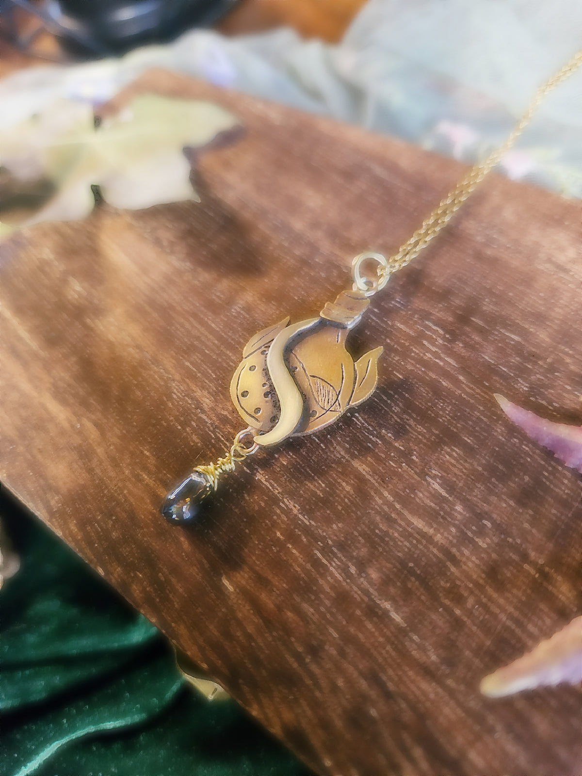 Collier « Fiole »