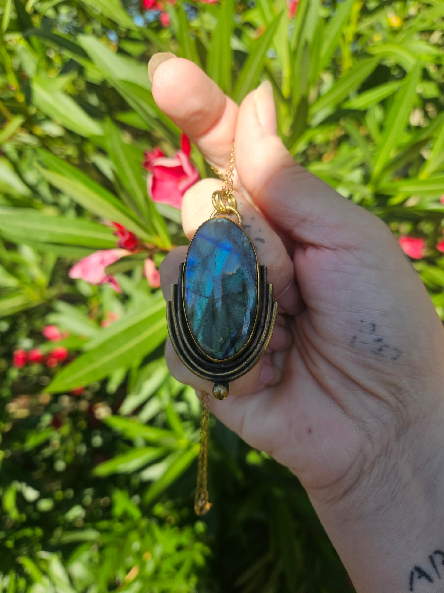 Pendentif « Veille de Némorë »