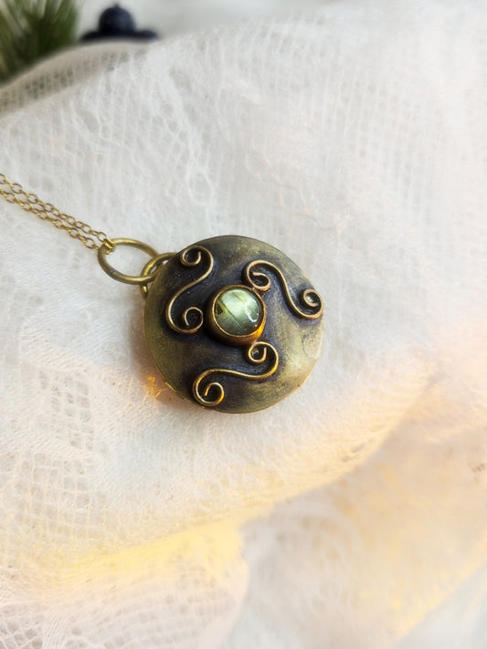 Pendentif locket “Sanctuaire de Valdyr”