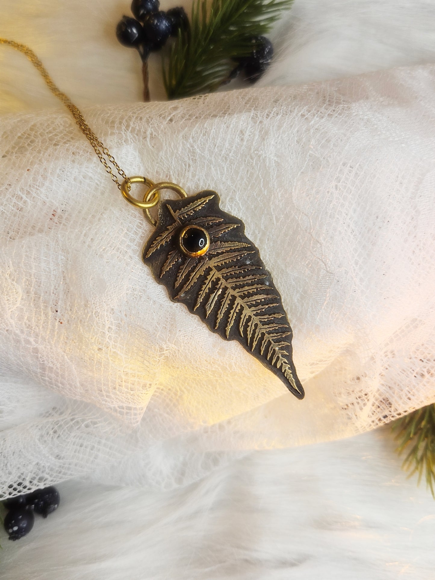 Pendentif « Gardienne des Sous-Bois »