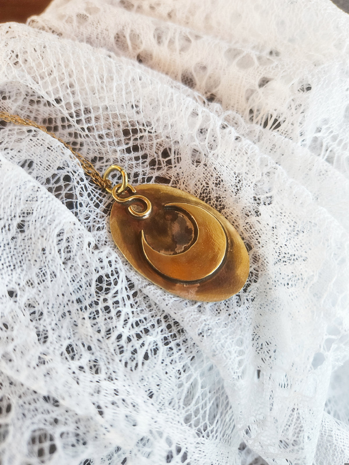 Collier « Lune d’Antan »