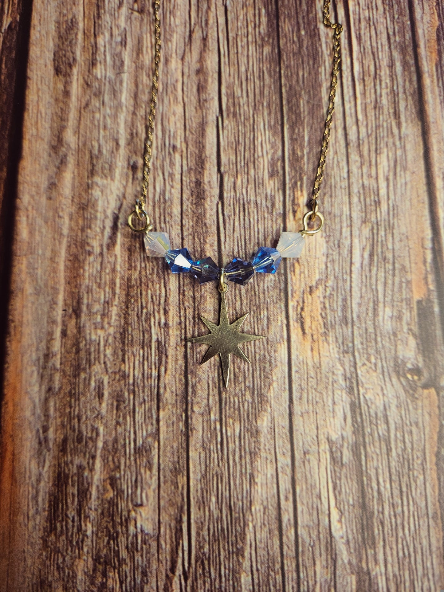 Colliers « Céleste »