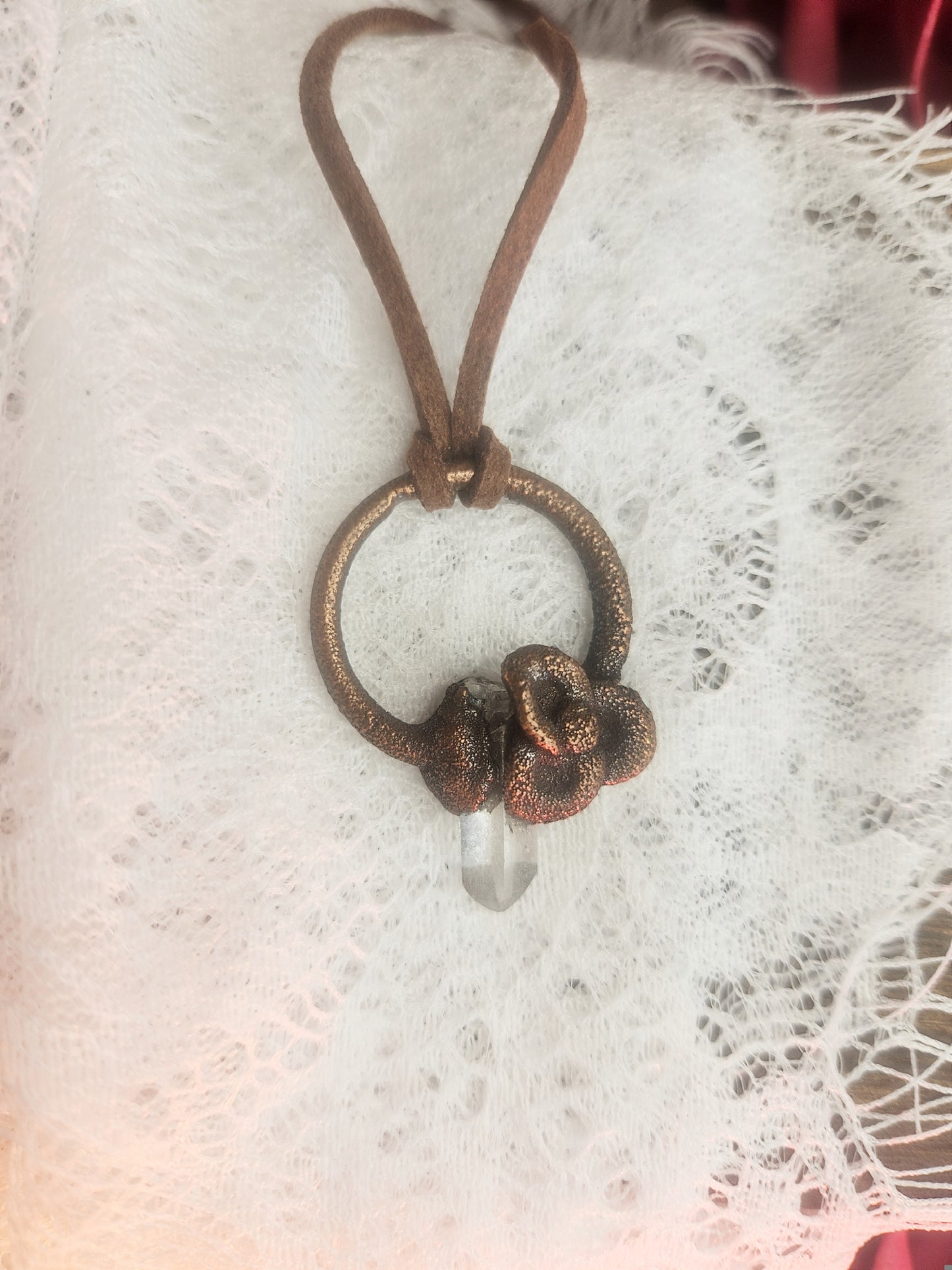 Pendentif quartz brut