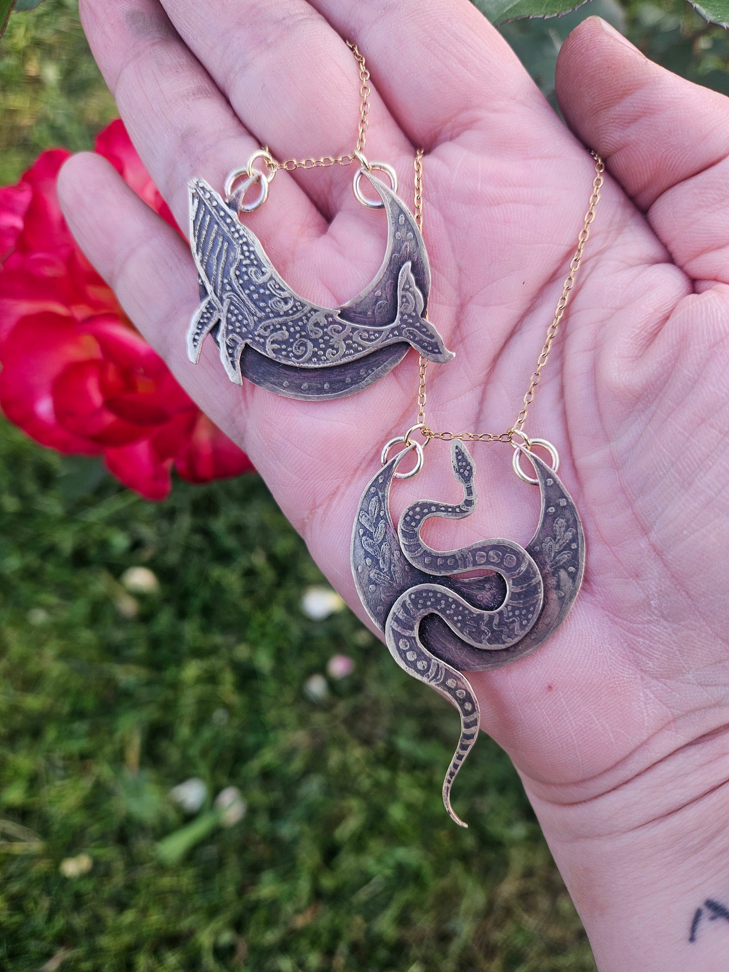 Pendentifs « Veilleurs des Marées Nocturnes »