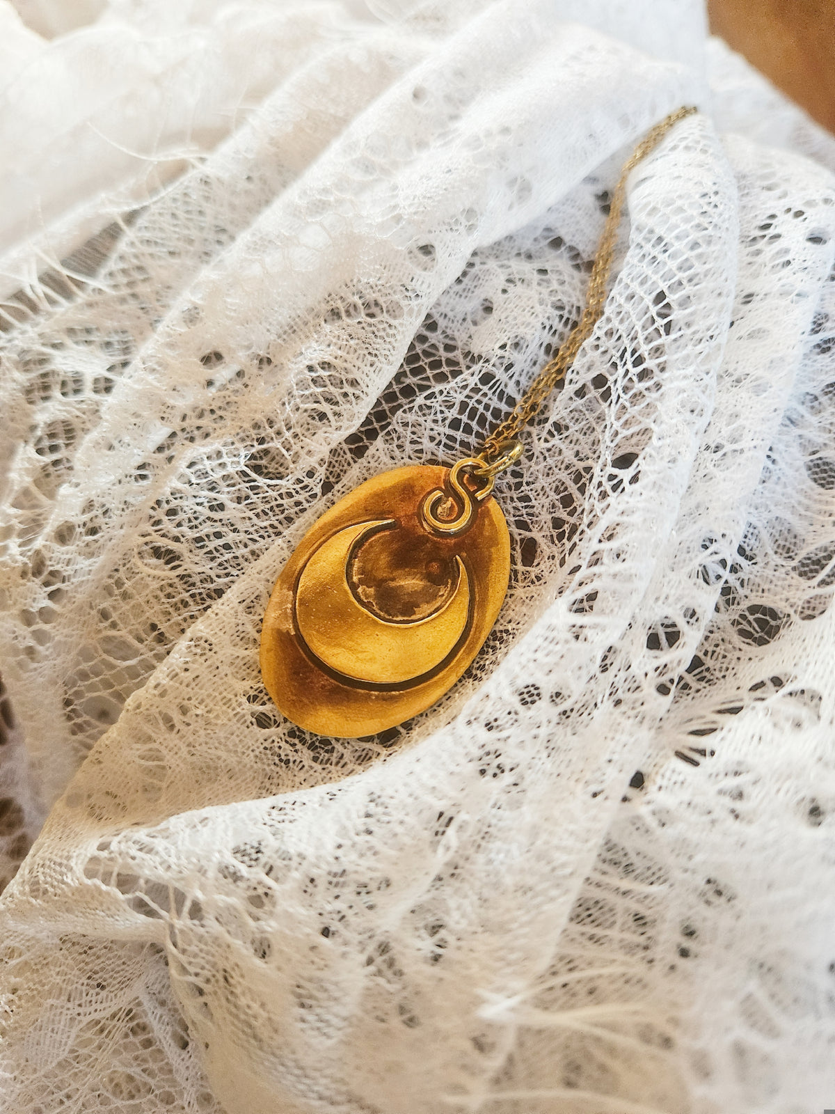 Collier « Lune d’Antan »
