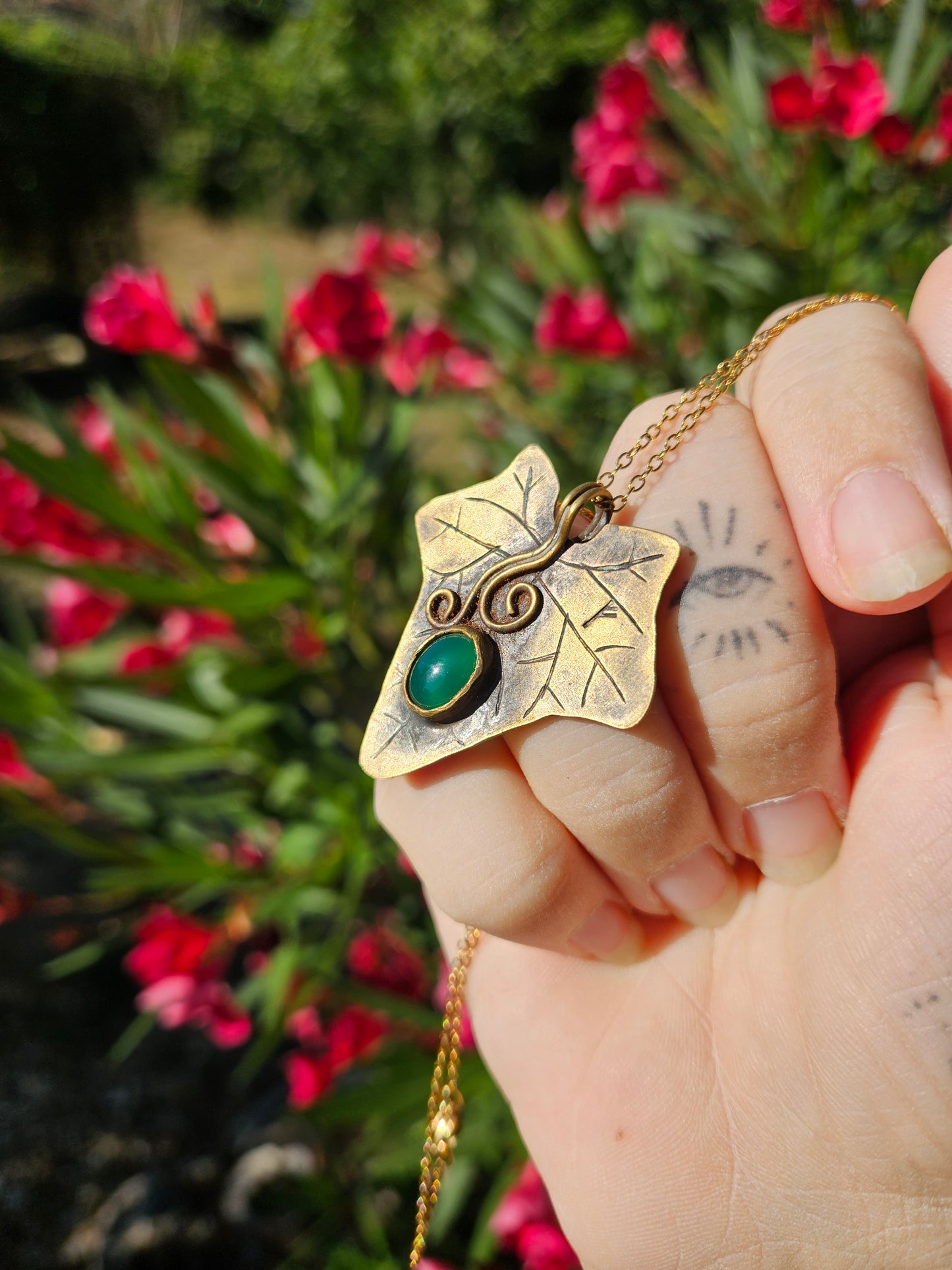 Pendentif « Feuille d'Imladris »